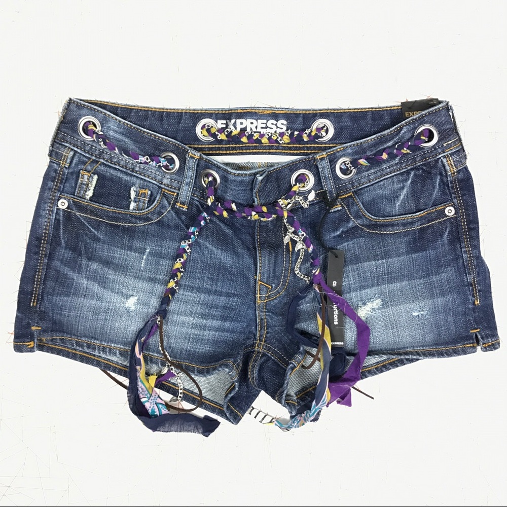 Express distressed Denim Shorts with belt